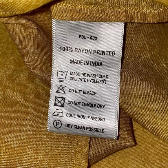 NEW Levi’s Printed Yellow Halter Tank Top Size XS - Picture 4 of 9